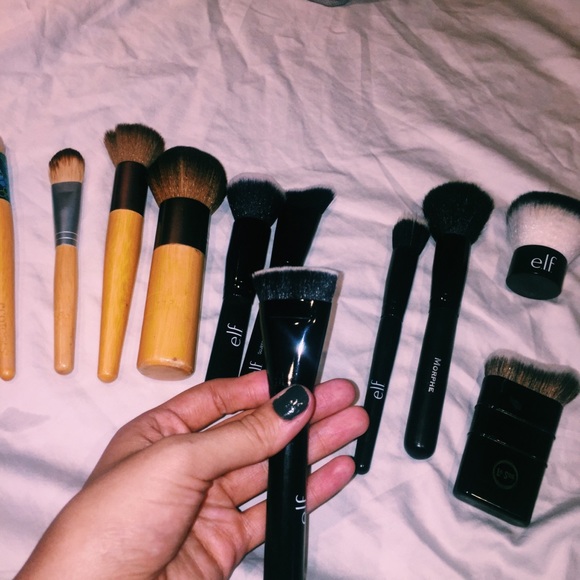 12 makeup brushes 💄 - Picture 4 of 5
